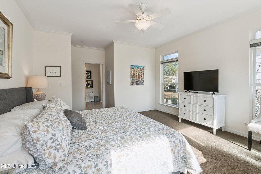 Glorious waterfront property in Pass Christian! This three - photo 20