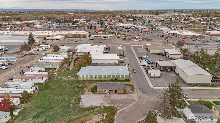 PRIME COMMERCIAL OPPORTUNITY - GREAT COMMERCIAL BUILDING ON - photo 33