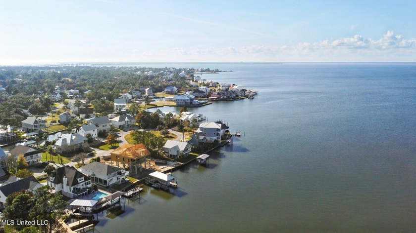 Glorious waterfront property in Pass Christian! This three - photo 35