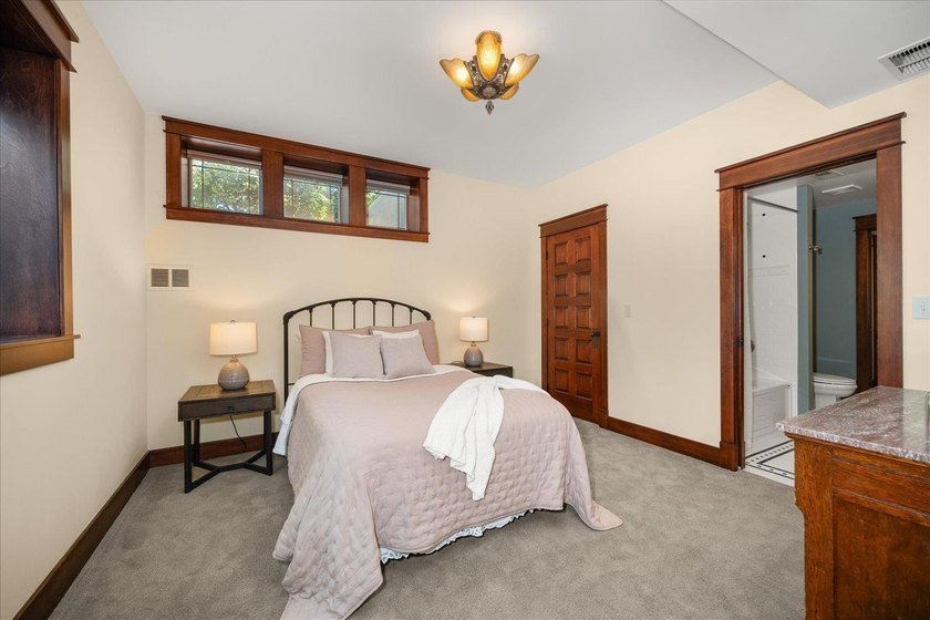 Set at the top of gated Broadmoor Estates, one of the area's - photo 38