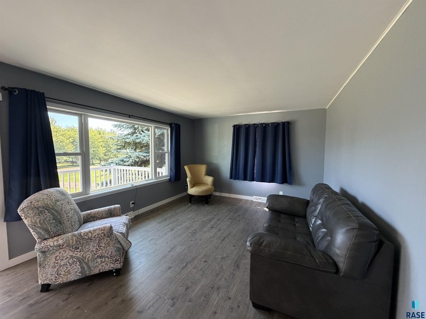 Experience lakeside living on the inlet waters of Lake Shetek! - photo 7