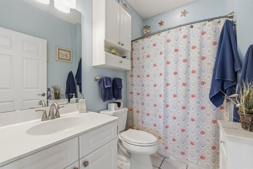 This is an incredible opportunity to own a beautiful condo with - photo 21