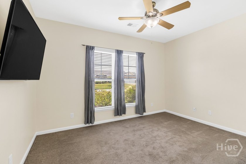 PRICE ADJUSTMENT! Discover the perfect blend of space, comfort - photo 22
