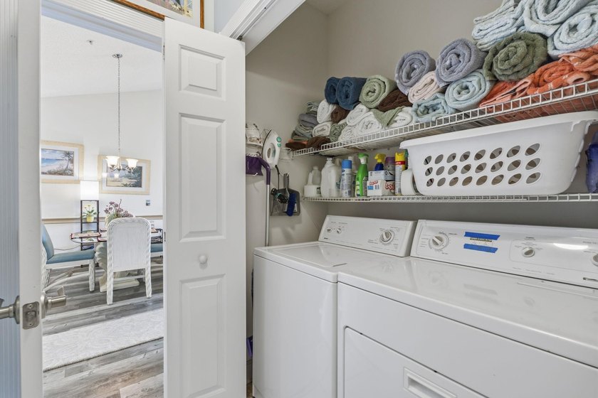 This is an incredible opportunity to own a beautiful condo with - photo 25