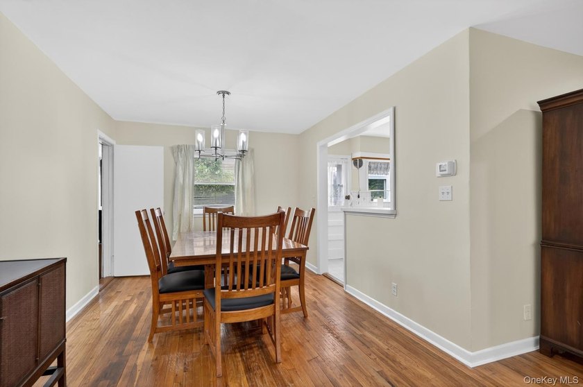 Welcome to 567 Pearl Street! This expansive and well maintained - photo 9