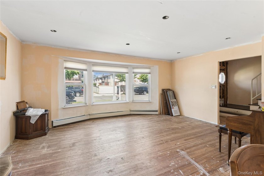 New to the market is a fantastic opportunity to own a home in - photo 3