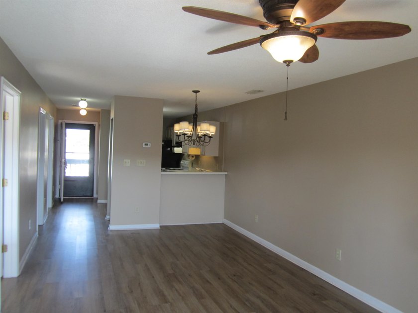 Don't miss this opportunity to own your own Beach getaway in the - photo 4