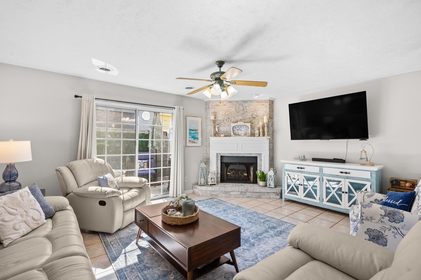 Walk to the beach! This beautifully updated 3 bedroom, 2.5 bath - photo 5