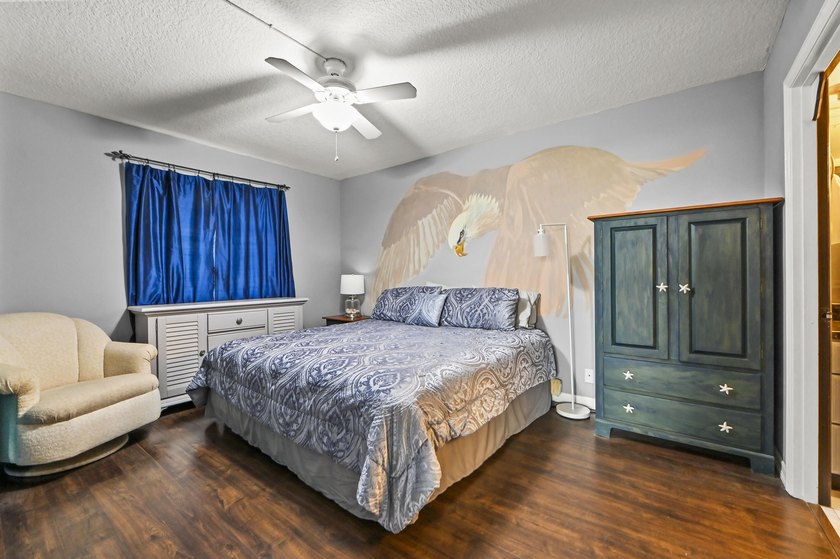 Welcome to this waterfront condominium in Waterway West - photo 13