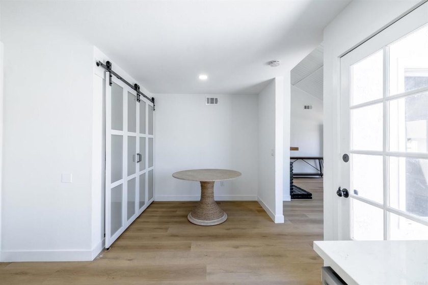 Move right into this beautifully maintained 2-bedroom - photo 3