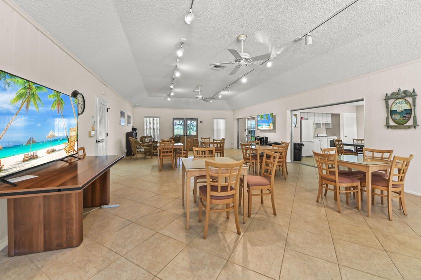 Welcome to this waterfront condominium in Waterway West - photo 34
