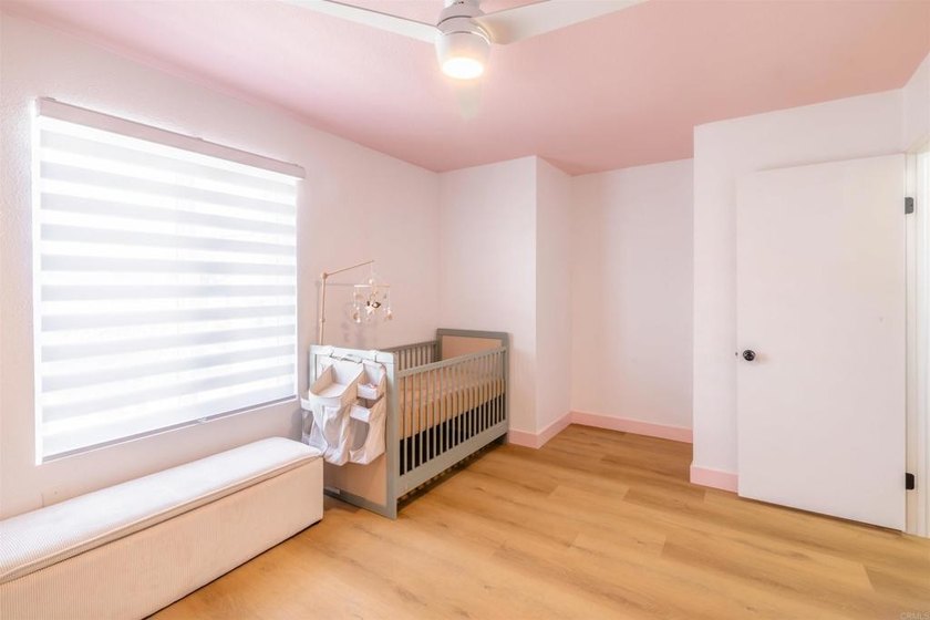 Move right into this beautifully maintained 2-bedroom - photo 7