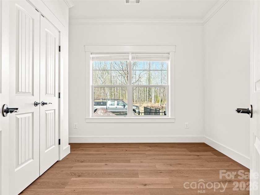 Welcome to 90 Saddle Club Lane - a rare opportunity offering - photo 8