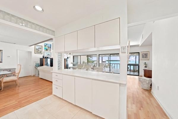 Experience the ultimate Florida Keys waterfront lifestyle in - photo 12