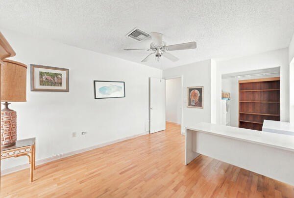 Experience the ultimate Florida Keys waterfront lifestyle in - photo 21