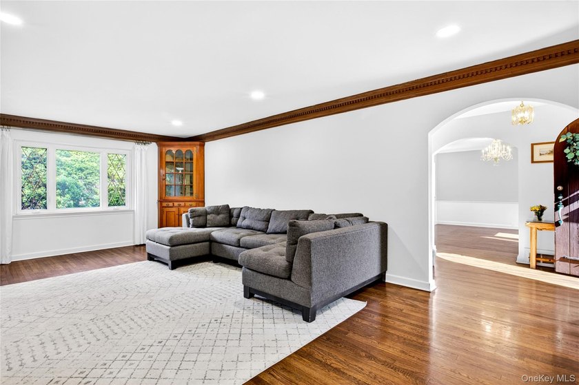 Storybook charm meets timeless elegance in this classic Tudor - photo 4