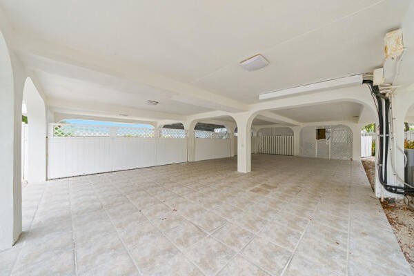Experience the ultimate Florida Keys waterfront lifestyle in - photo 38
