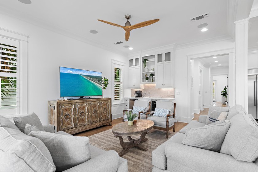 Discover unmatched luxury in this stunning three story retreat - photo 5