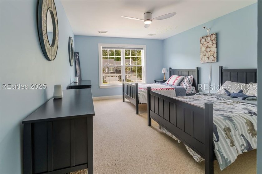 This stunning, end-unit townhome features a grand two-story - photo 22