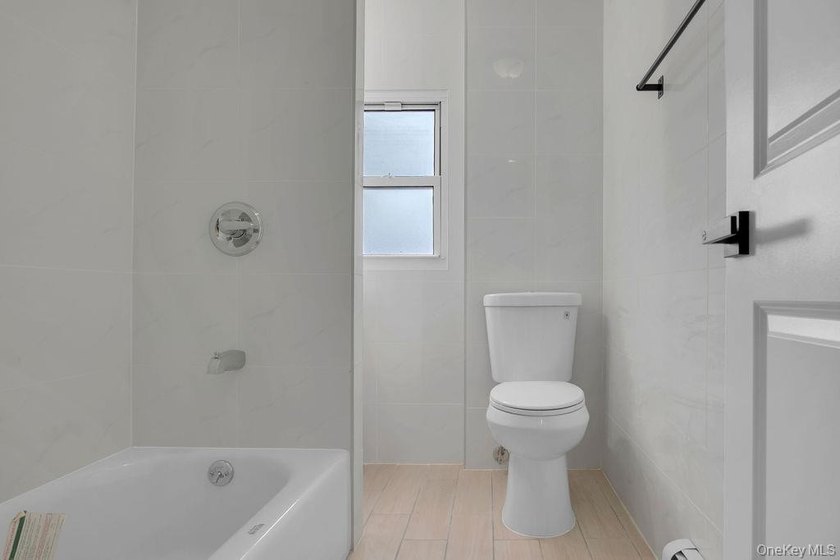 Charming Starter Home - Fully Renovated &amp; Move-In Ready This - photo 10