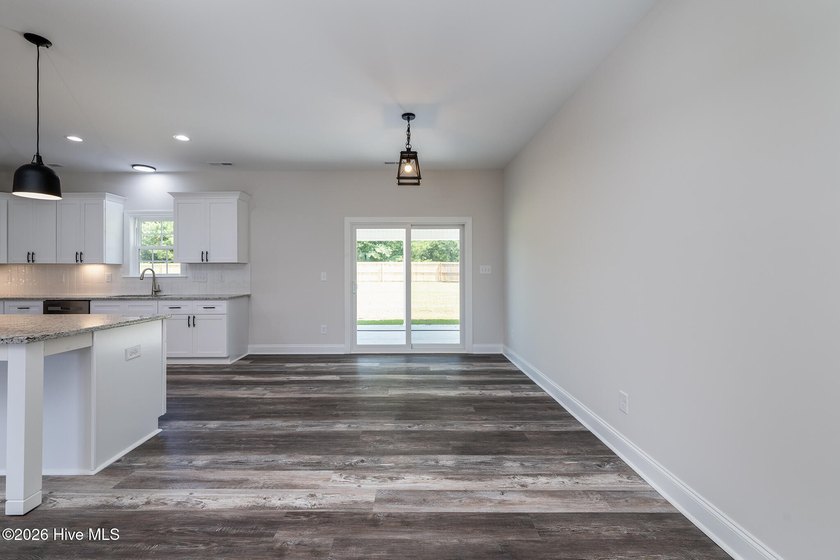 Move-in ready and waiting for its very first owners, this - photo 21