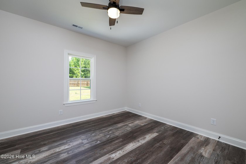 Move-in ready and waiting for its very first owners, this - photo 28