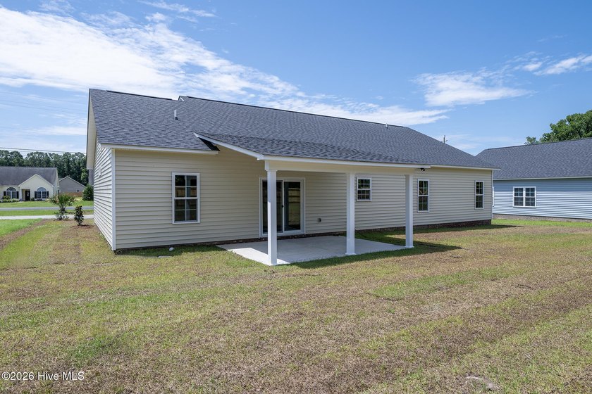 Move-in ready and waiting for its very first owners, this - photo 35