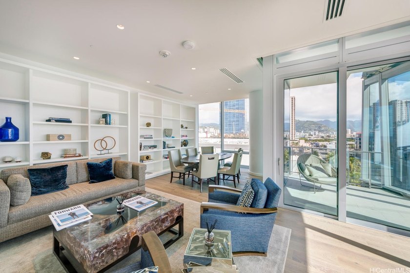 A rare 1-bedroom residence featuring 2 full bathrooms, this - photo 18