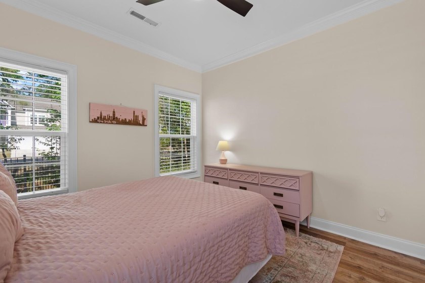 Tucked away on a quiet cul-de-sac in the gated Intracoastal - photo 24