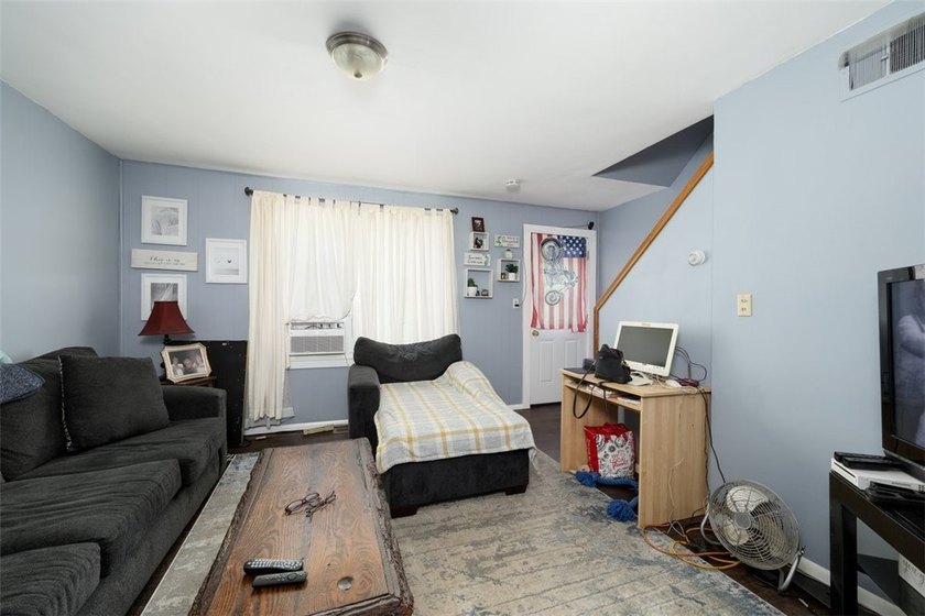 This 4 unit investment property offers strong income potential - photo 17