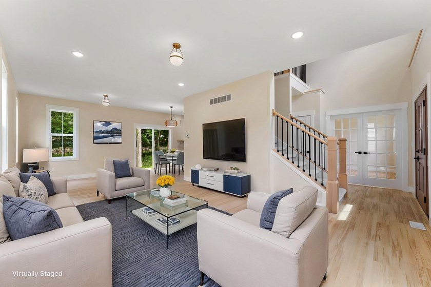 **INTERIOR PHOTOS COMING TOMORROW** Beautiful custom-built - photo 14