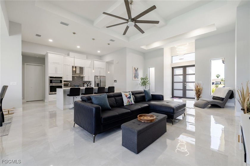 Step into luxury waterfront living with this stunning newly - photo 10