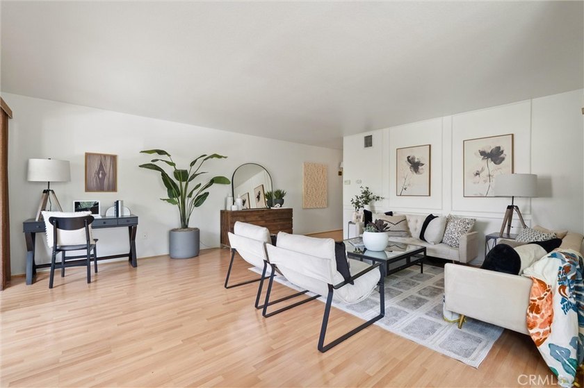 Welcome to this warm and inviting condo nestled in the heart of - photo 4