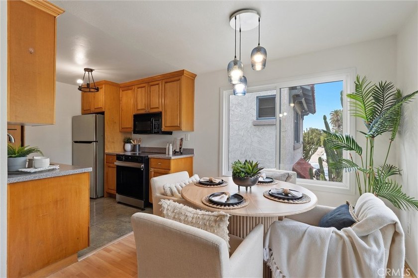 Welcome to this warm and inviting condo nestled in the heart of - photo 5