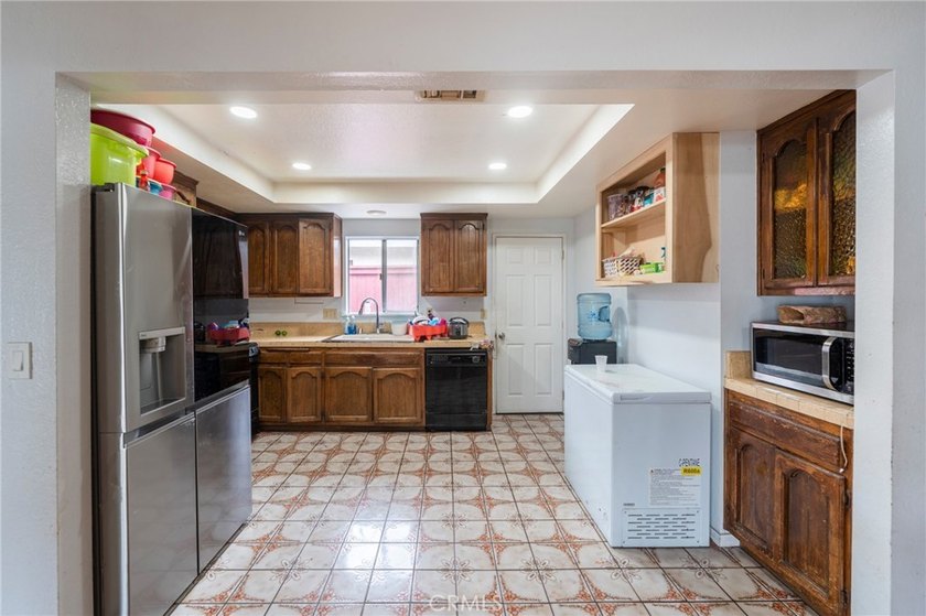Located in the heart of Garden Grove, this thoughtfully designed - photo 10