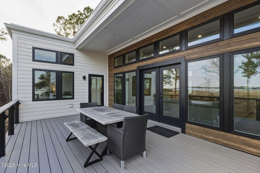 **A Private Waterfront Estate on Topsail Sound** Perfectly - photo 18
