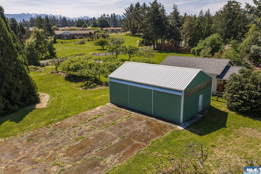 Rare, stunning waterfront property ready for your remodel - photo 30