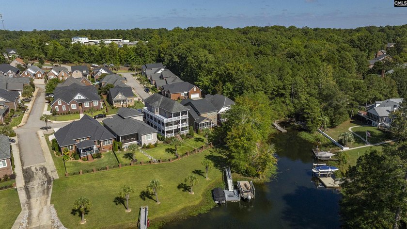 This beautiful home has a Columbia address/Irmo area on Lake - photo 26