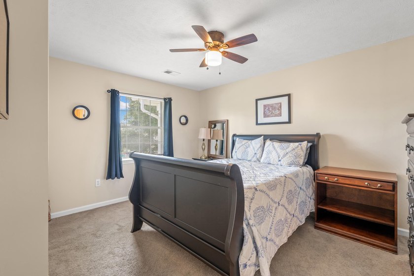 PRICE IMPROVEMENT! MOTIVATED SELLER - BRING ALL OFFERS! Don't - photo 10