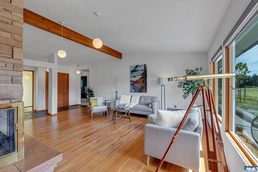 Mid Century Modern Sunland Home -Designed to last.1962 - photo 14
