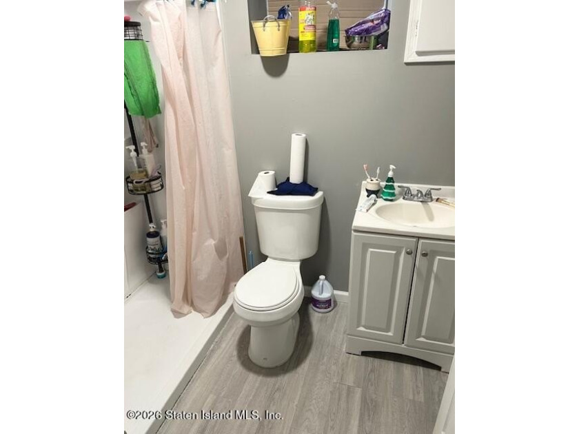 Spacious TwoFamily Home in the Heart of New Dorp Nestled in one - photo 17