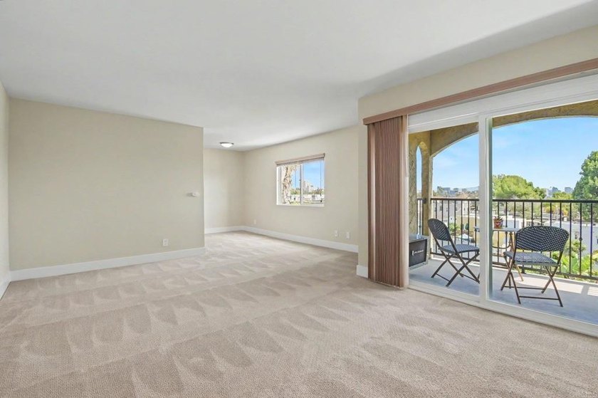 Incredibly LOW HOA fees at just $211/month! Spectacular sunset - photo 3