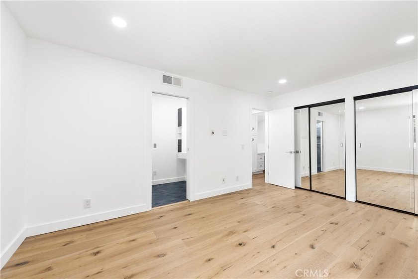 Welcome to this luxurious *Club View* townhouse nestled in an - photo 29