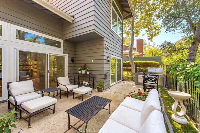 Welcome to this luxurious *Club View* townhouse nestled in an - photo 33