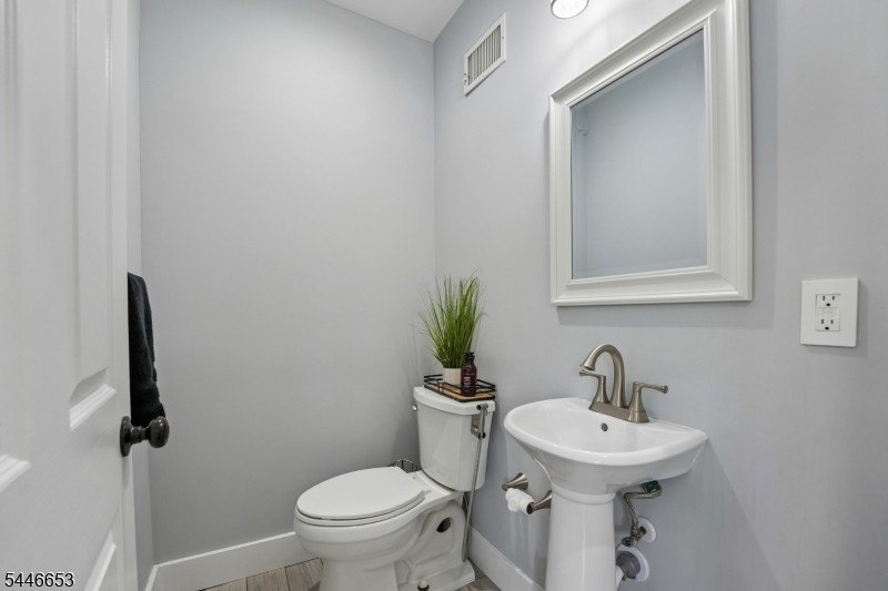 Blending modern updates with timeless charm This beautifully - photo 17