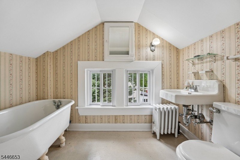 Blending modern updates with timeless charm This beautifully - photo 26