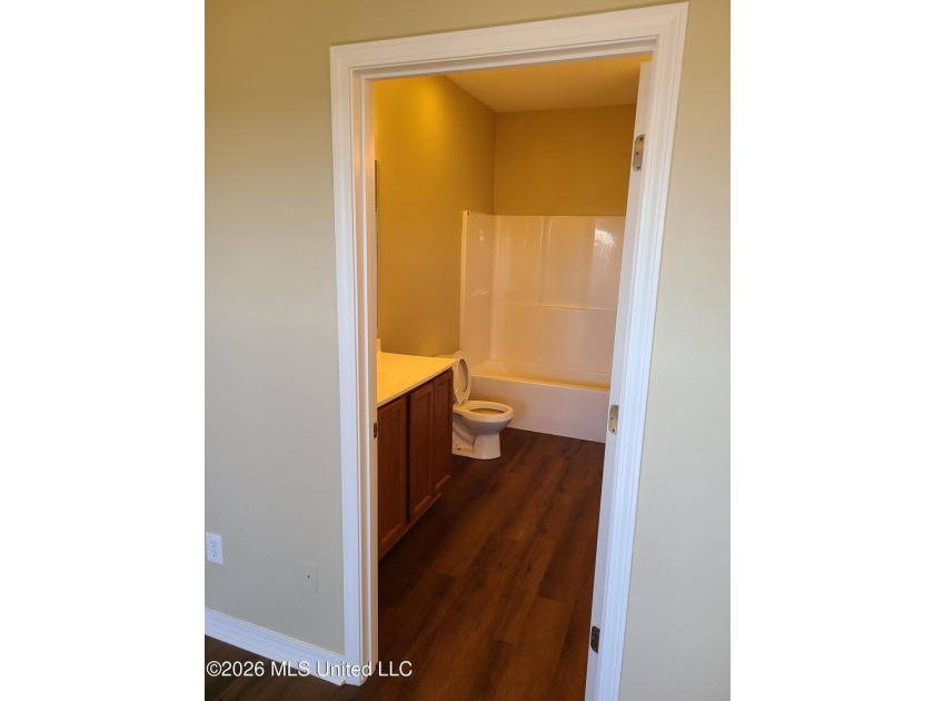Excellent investment opportunity with this fully occupied - photo 16