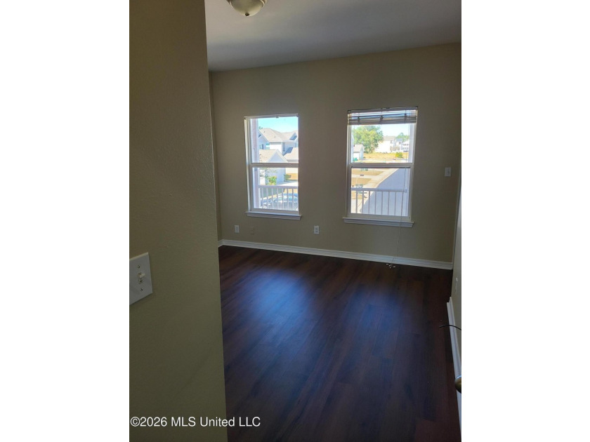 Excellent investment opportunity with this fully occupied - photo 21
