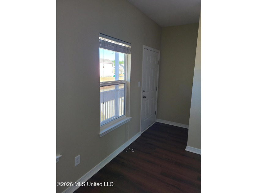 Excellent investment opportunity with this fully occupied - photo 23