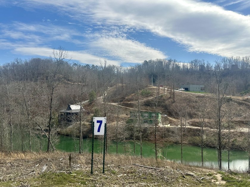 LAKE FRONT BUILDING LOT ON WOOD CREEK LAKE - photo 5